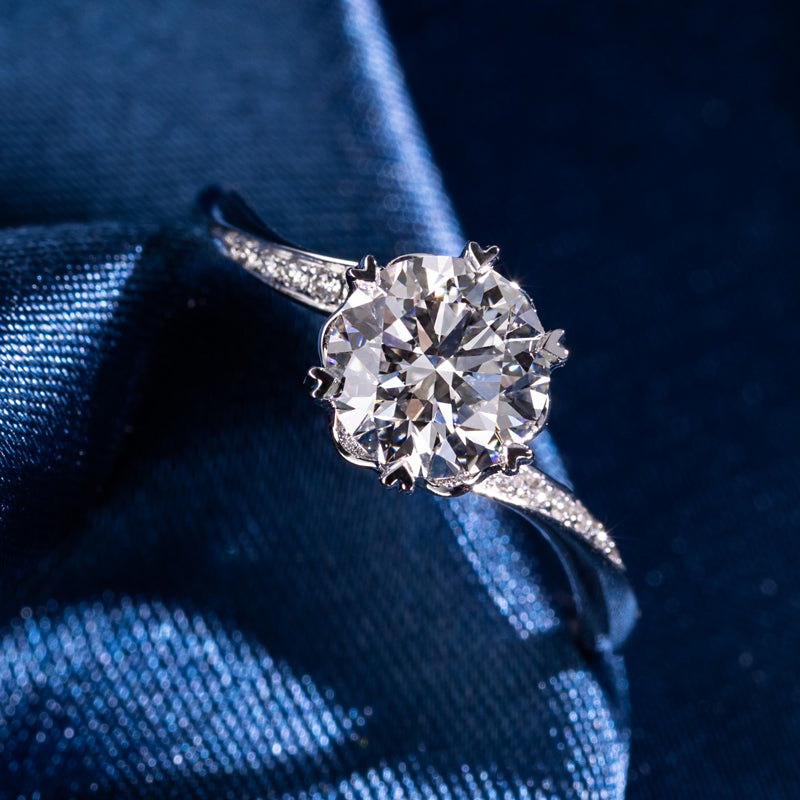 Heart's Embrace Twisted Band Round Lab-Grown Diamond Engagement Ring