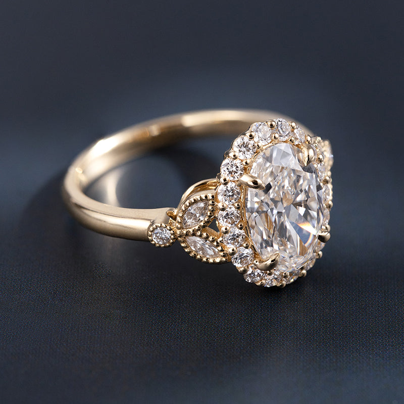 Anna Oval Diamond Engagement Ring