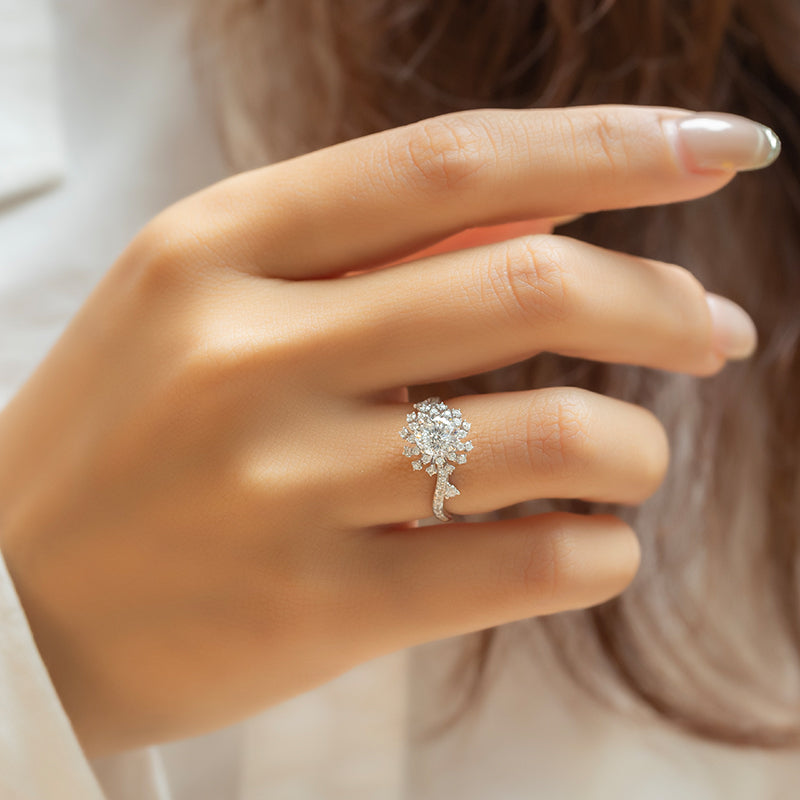 Endless Summer Round Modified Lab-Grown Diamond Engagement Ring