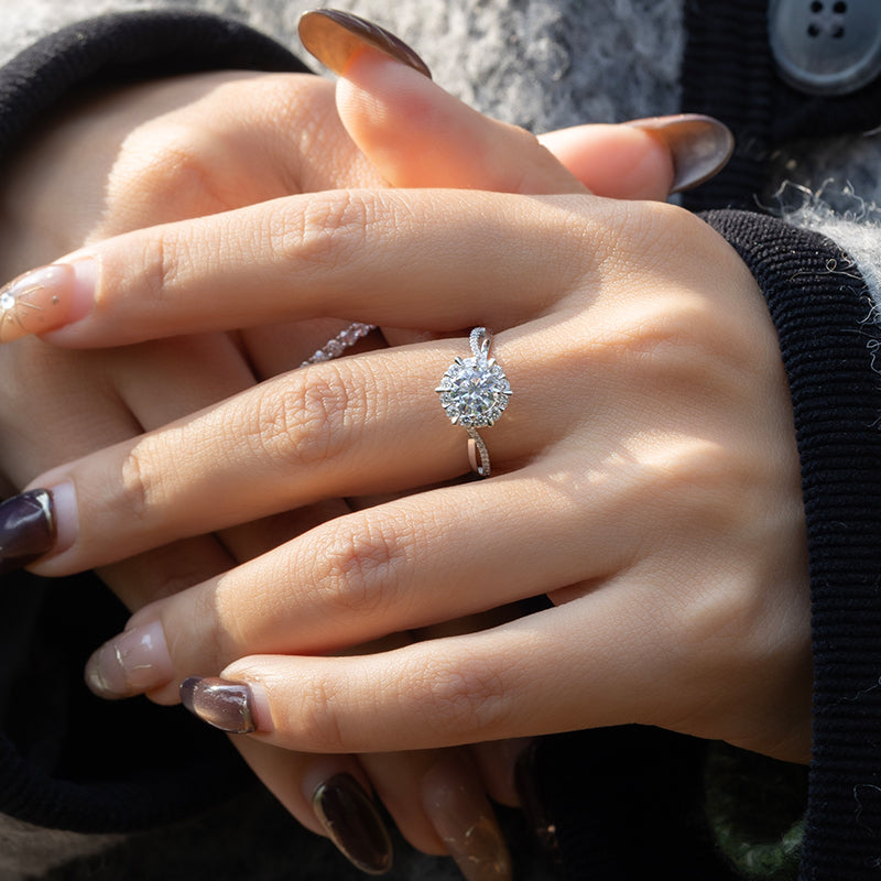Infinite Bloom Round Lab-Grown Diamond Engagement Ring