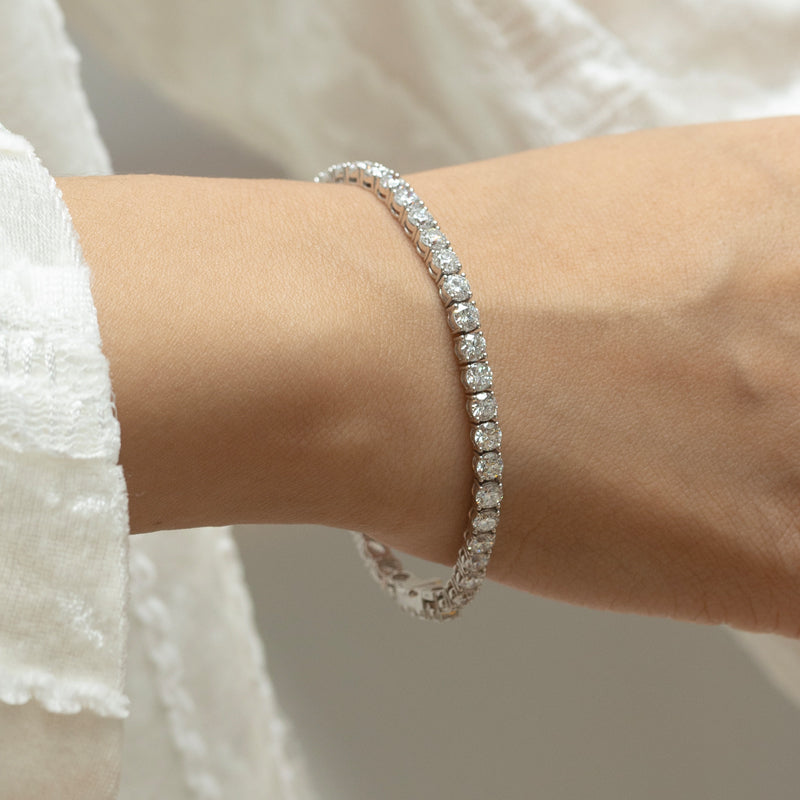 Eternal Radiance Four-Prong Lab-Grown Diamond Tennis Bracelet