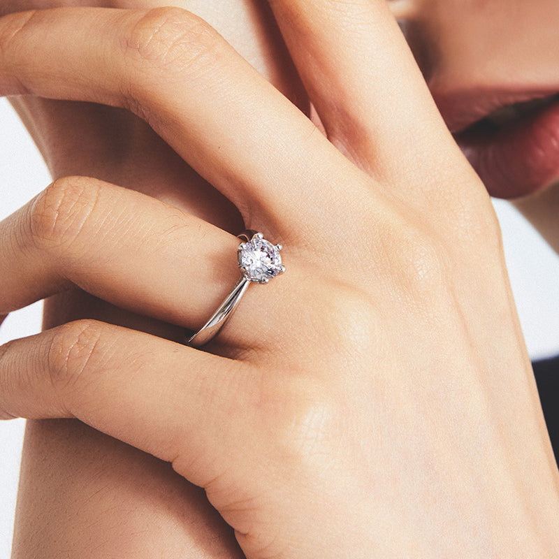Classic Grace Round Lab-Grown Diamond Engagement Ring